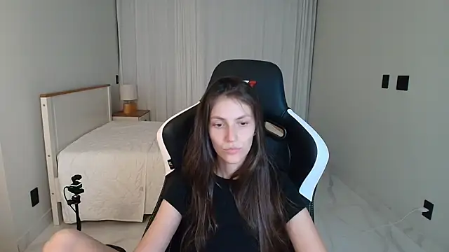 upssnowy's Live XXX Chat