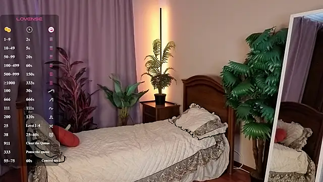 Chat +18 de MioFlare ao vivo