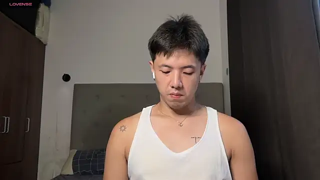 Addictiveboi 即時 XXX 聊天