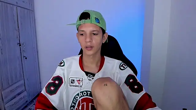 tylerrnova Live XXX-chat