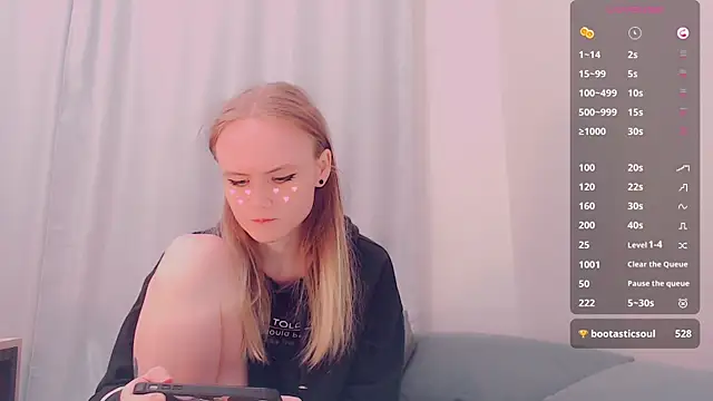 AliceNya_cute 即時 XXX 聊天