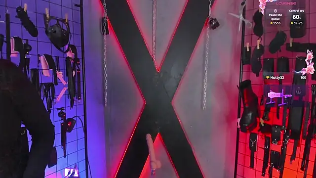 IzobethAri_BDSM's Live XXX Chat