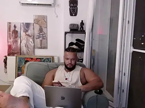 1LordKingsley Chat XXX in diretta