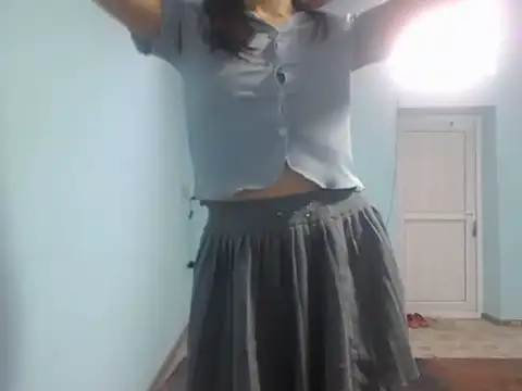 elllaaxx লাইভ XXX চ্যাট