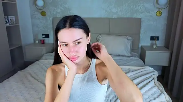 Chatroom XXX en direct de Snow_WhiteeeX
