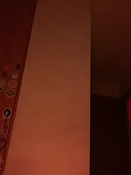 XXX chat uživo modela SmokyDee