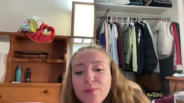 Pattyworld69n Live XXX chat