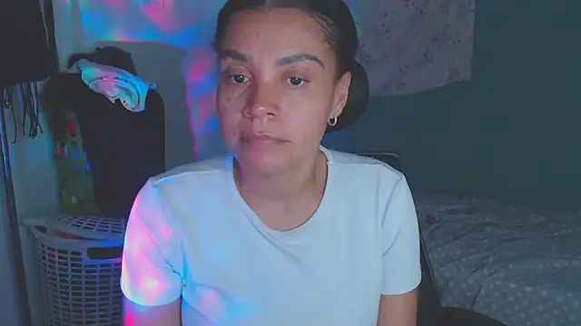 shayna_cute's Live XXX Chat