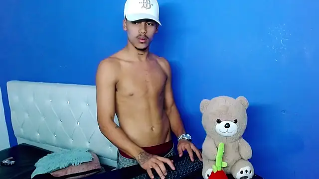 Czat XXX na żywo – Angel_foxc13