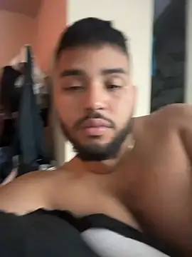 Chat XXX en directo de AlanDaviss