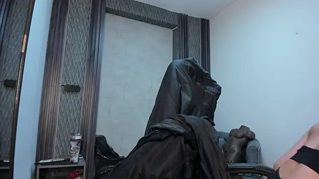 Czat XXX na żywo – selene_red_
