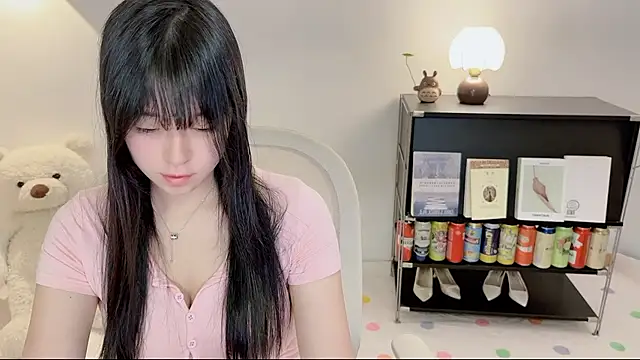 Onechestnut's Live XXX Chat