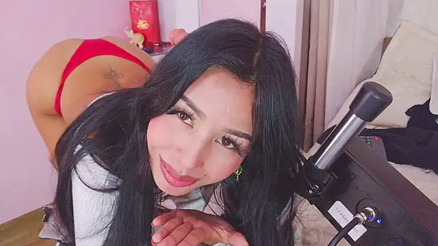 دردشة Miss_Charlottet الجنسية المباشرة