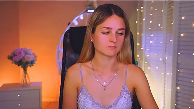 XXX chat uživo modela DeboraLarson