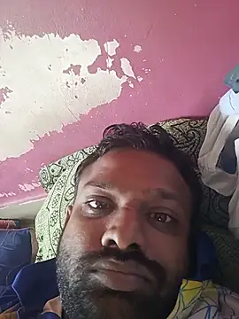 bkstar14 Adlı Modelin Canlı XXX Sohbeti