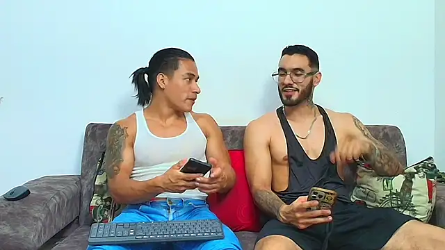 thebadboys05's Live XXX Chat