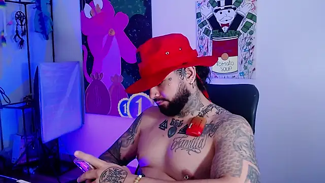 XXX chat uživo modela nicolastorres99