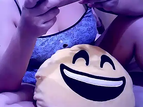 Chatroom XXX en direct de SweetMoonlight