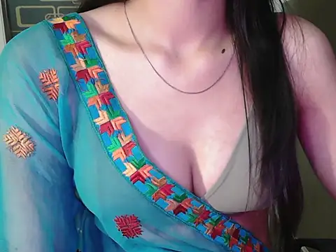 Chat XXX ao vivo de Simreet_22