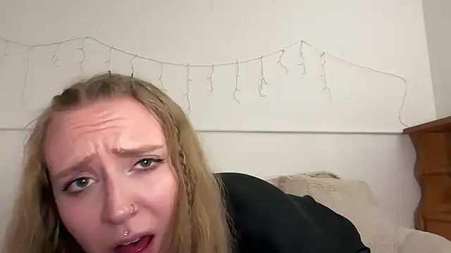 צ'אט XXX בשידור חי של Pattyworld69
