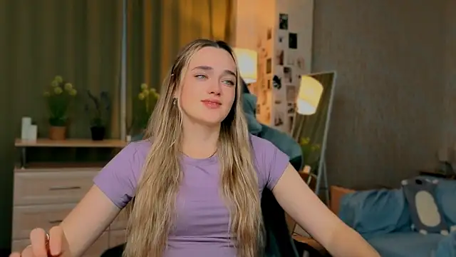 earthfantasyy's Live XXX Chat