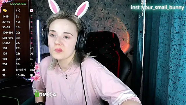 Your_small_bunny's Live XXX Chat