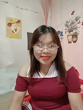 Cover-baan Live XXX chat