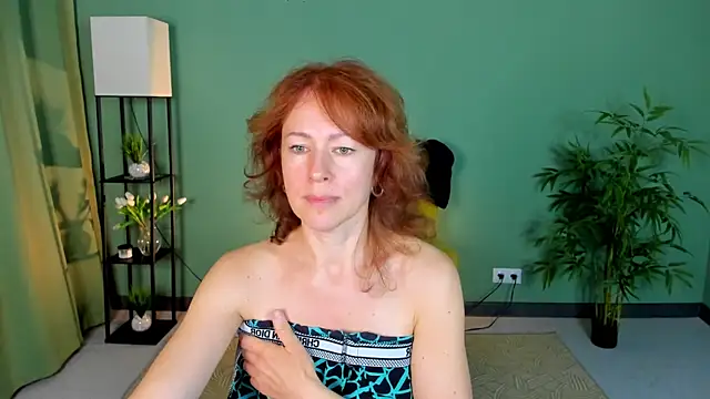 Živý XXX chat LeticiaRomano