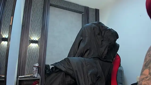 selene_red_ Adlı Modelin Canlı XXX Sohbeti