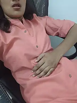 Ritika_jha01 Adlı Modelin Canlı XXX Sohbeti