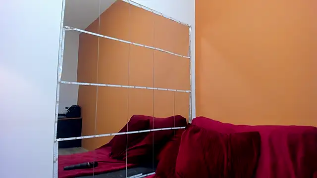 b3cky_ 现场XXX聊天