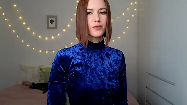 AliciaNewell: онлайн-секс-чат