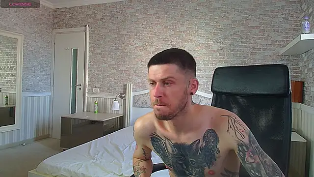 Chat XXX ao vivo de JonahShaw