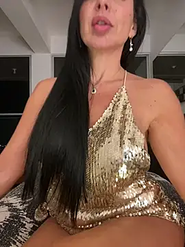 caritoo21's Live XXX Chat
