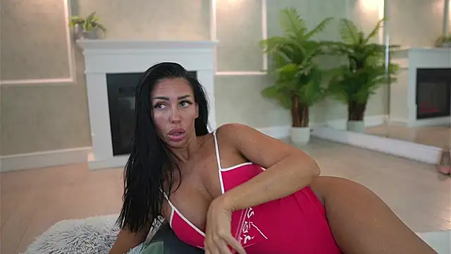 Онлайн чат XXX MyaBlack