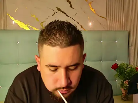 Chatroom XXX en direct de rocockdaddy
