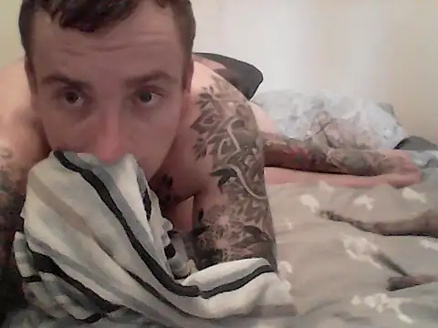 Chat +18 de GayWelshCouple ao vivo