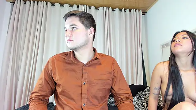 CameronyMartinn's Live XXX Chat