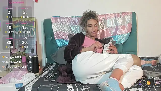 StefanyMiler's Live XXX Chat