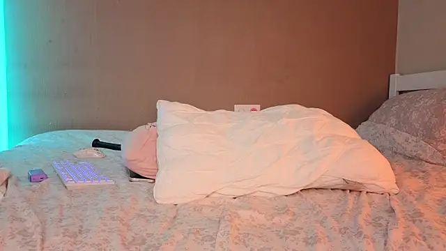 Sellina_moon Adlı Modelin Canlı XXX Sohbeti