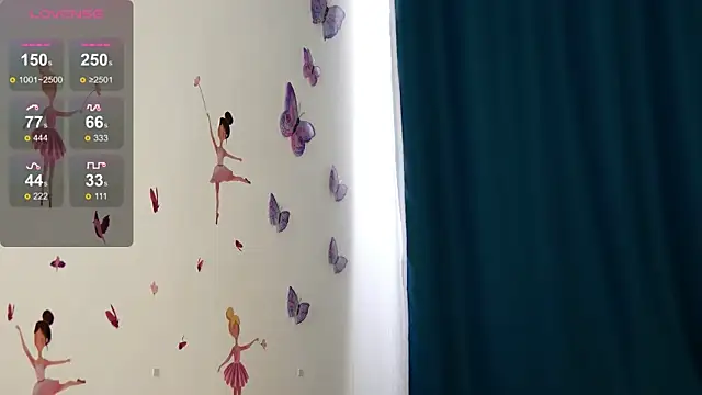XXX chat uživo modela SkyEyesLuna