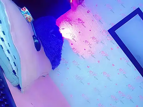 צ'אט XXX בשידור חי של SamiraHot1