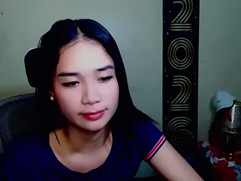 ShinningEthene Chat XXX live