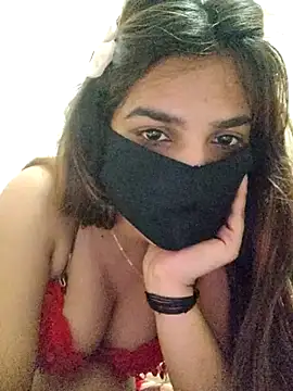 pooja_riya Chat XXX in diretta
