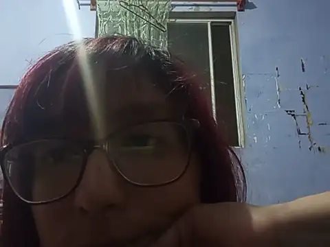 XXX chat uživo modela malbo_r4