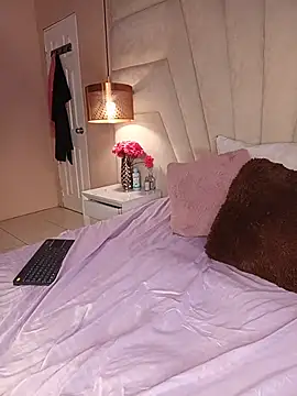 KITY_HILL élő XXX-chatje