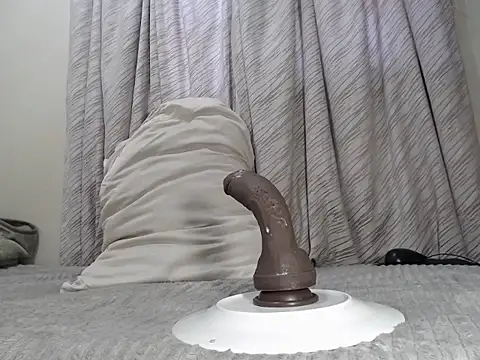 KinkyJXxXn Live XXX chat