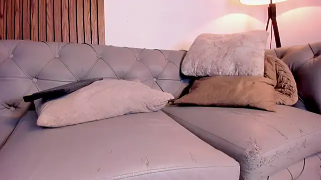 Duolust2 Adlı Modelin Canlı XXX Sohbeti
