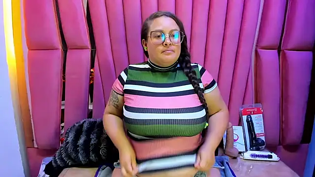 Sarah_Boobs_ live XXX chat