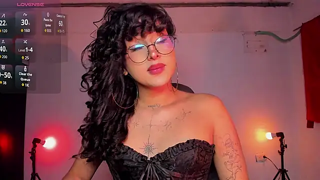 Chat XXX en directo de Heka_Prudence